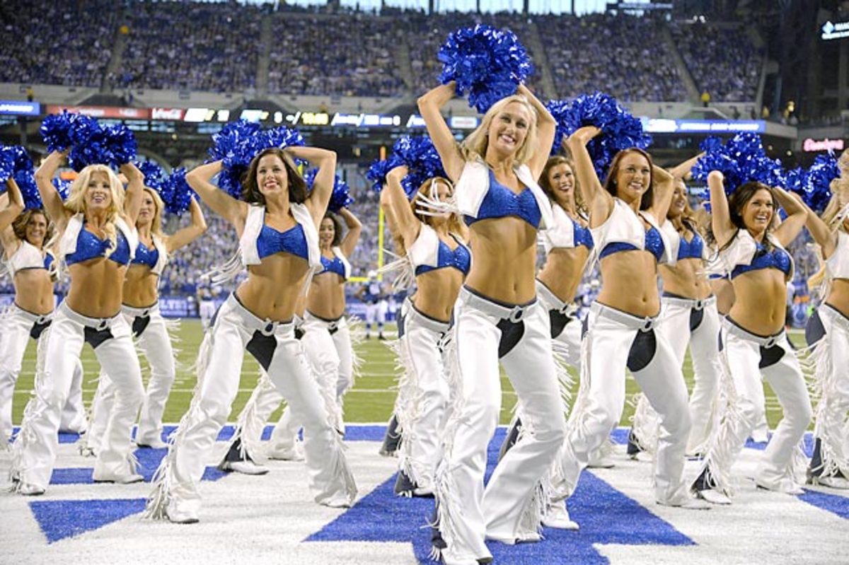 131230171735-indianapolis-colts-cheerleaders-cad122913-6637-jaguars-at-colts-single-image-cut.jpg