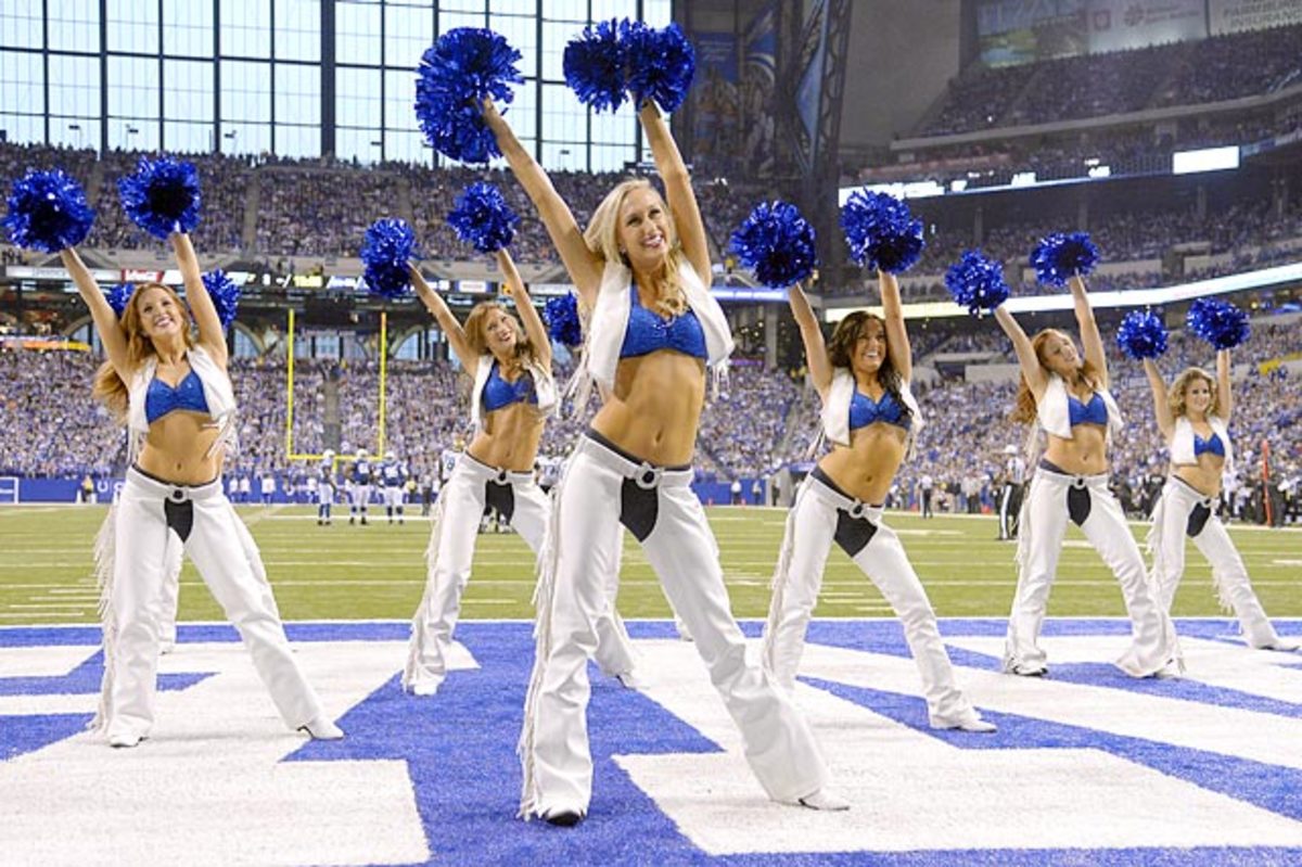 131230171730-indianapolis-colts-cheerleaders-cad122913-6635-jaguars-at-colts-single-image-cut.jpg