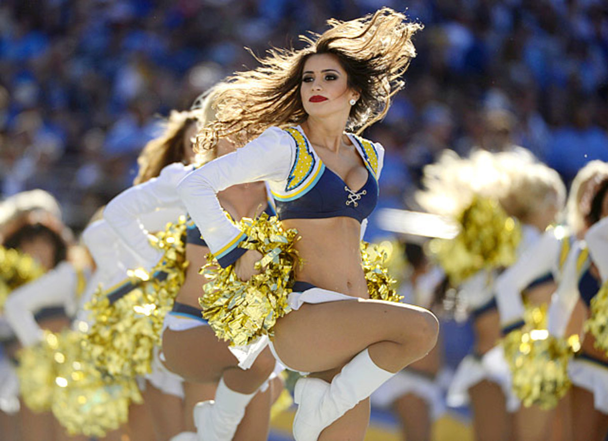 131230171844-san-diego-charger-girls-cheerleaders-459736195-single-image-cut.jpg