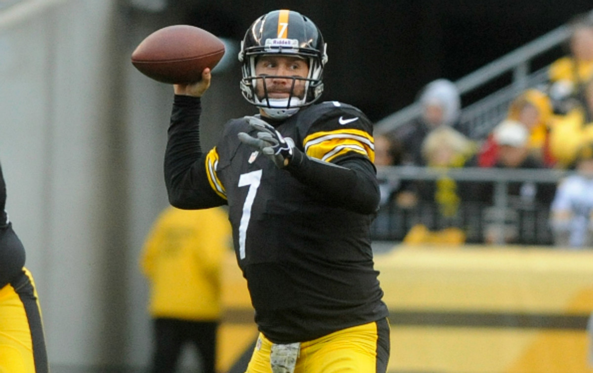 Ben Roethlisberger has led the Steelers to a 4-6 record this season.
