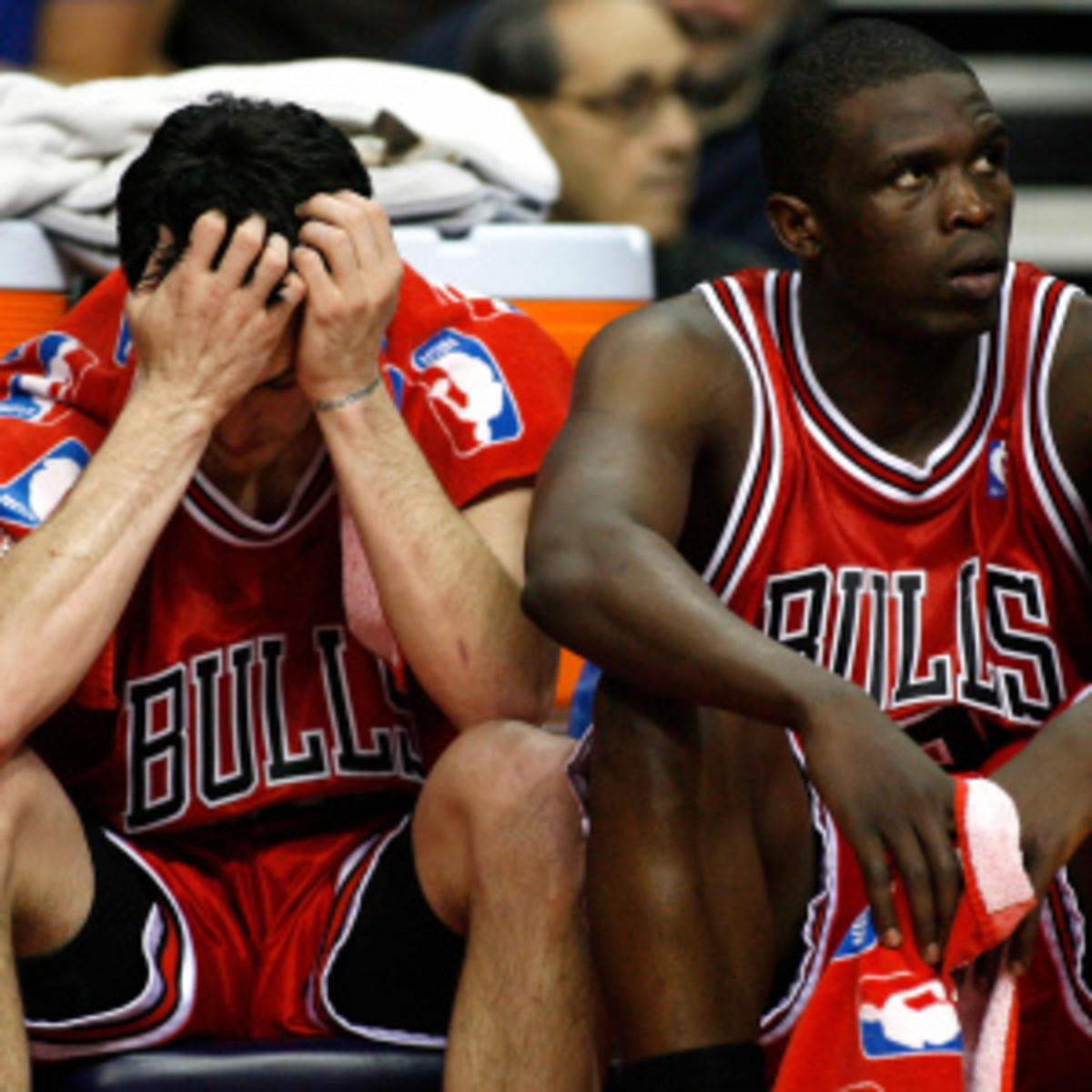 The timetable for Luol Deng and Kirk Hinrich to return remains unknown. (Gregory Shamus/Getty Images)