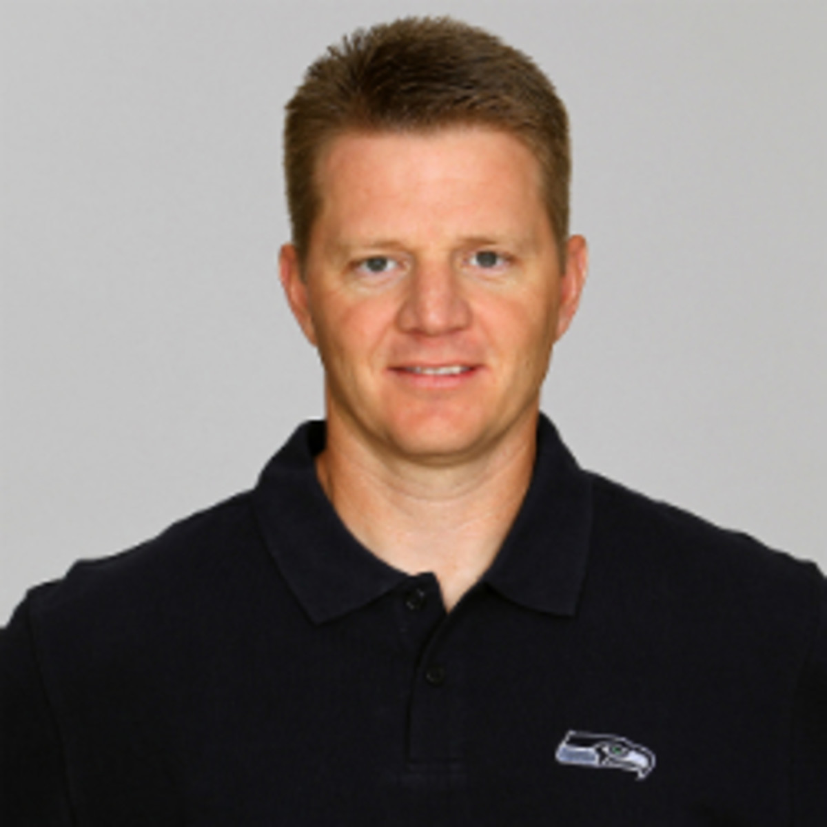 The Bears will reportedly interview Seahawks offensive coordinator Darrell Bevell.