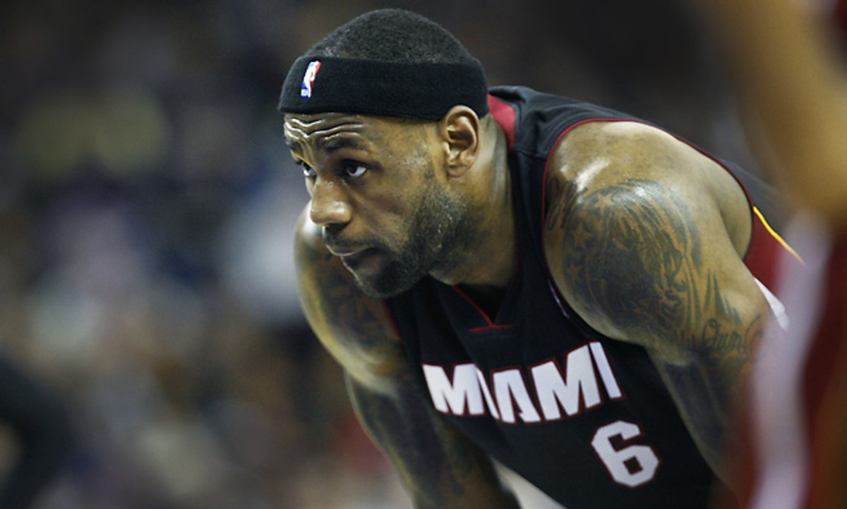 LeBron James suffered a groin injury against the Kings that will keep him out against the Blazers.