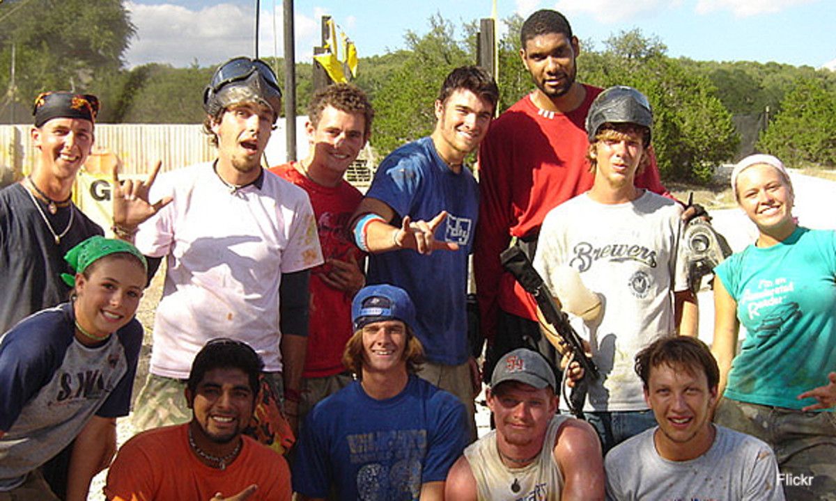 tim-duncan-paintball