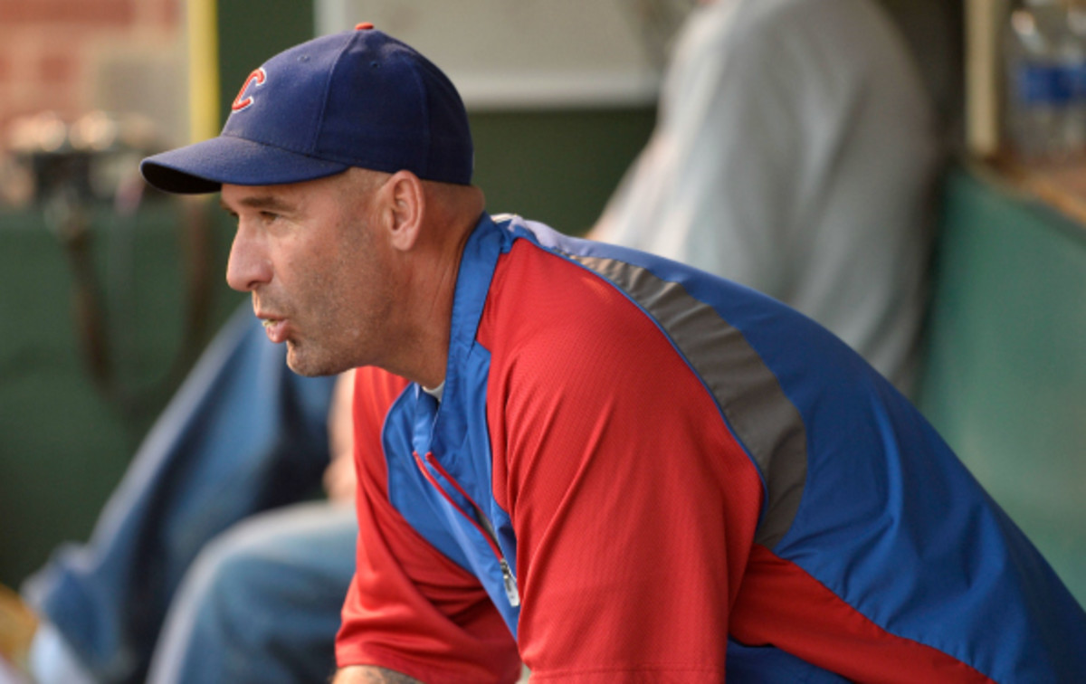 The Chicago Cubs have dismissed manager Dale Sveum