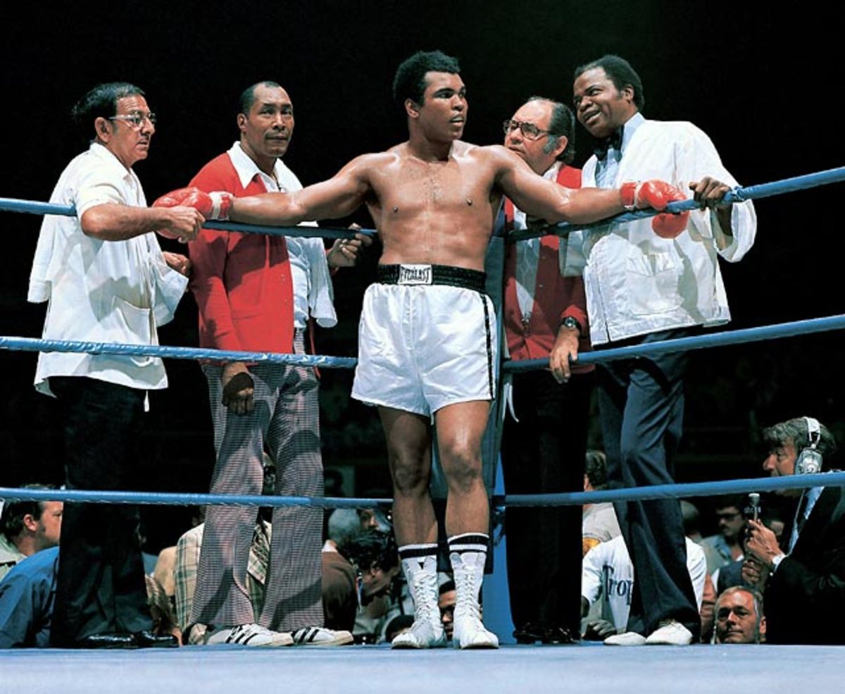Angelo Dundee, Wali Muhammad, Muhammad Ali, Ferdie Pacheco and Drew Bundini Brown