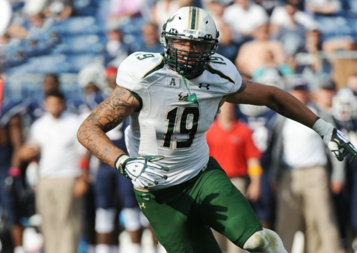 Aaron Lynch had sacks for USF after transferring from Notre Dame. (AP)