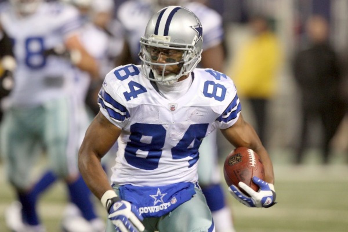 The New Orleans Saints have signed former Cowboys WR Patrick Crayton. (Jim McIsaac/Getty Images)