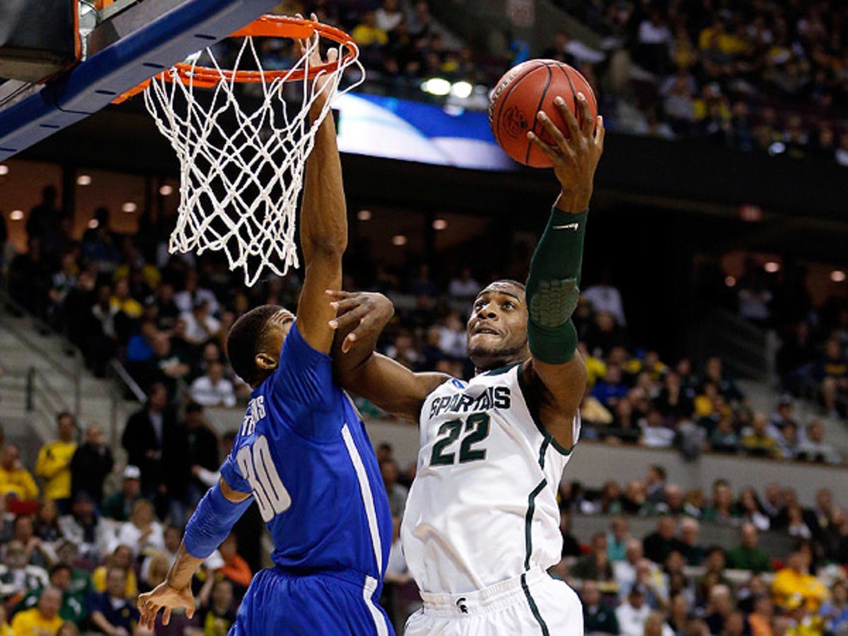 Michigan State's Branden Dawson has reportedly shown flashes of his pre-injury self in practices. (Gregory Shamus/Getty Images)