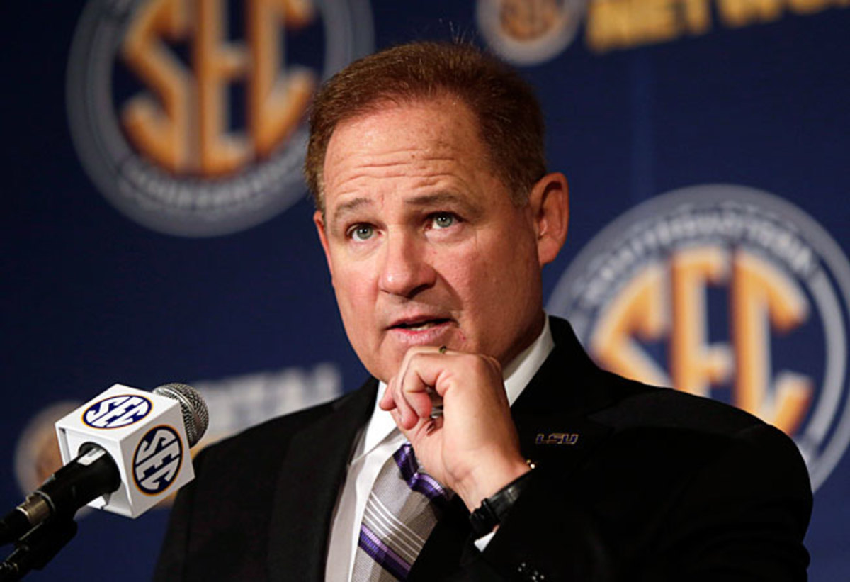 LSU coach Les Miles faced questions at SEC Media Days about his handling of running back Jeremy Hill.