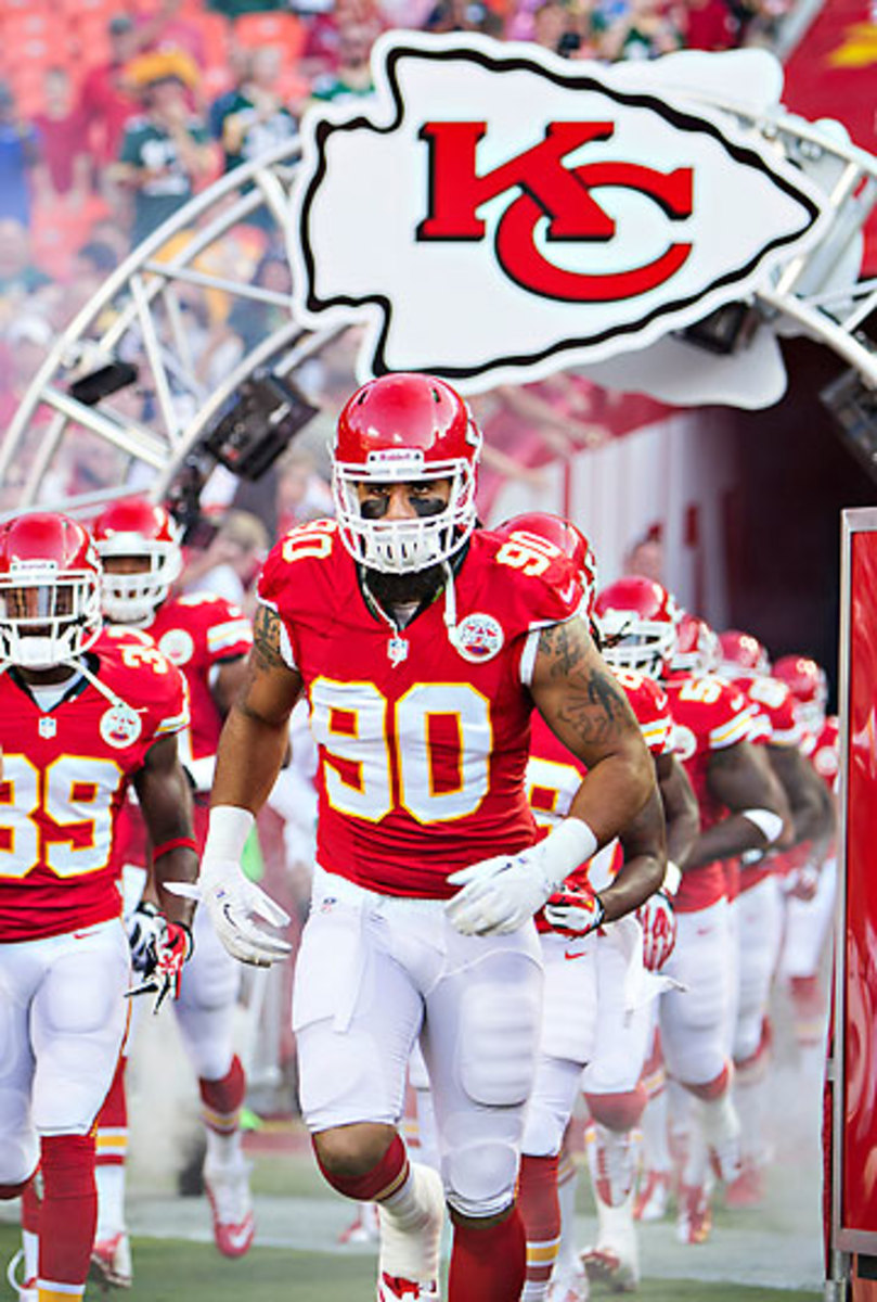 Having played sparingly in the preseason and hurting from a rib injury, Lane sensed that his run-out against the Packers in the final preseason game would be his last with the Chiefs. (Wesley Hitt/Getty Images)