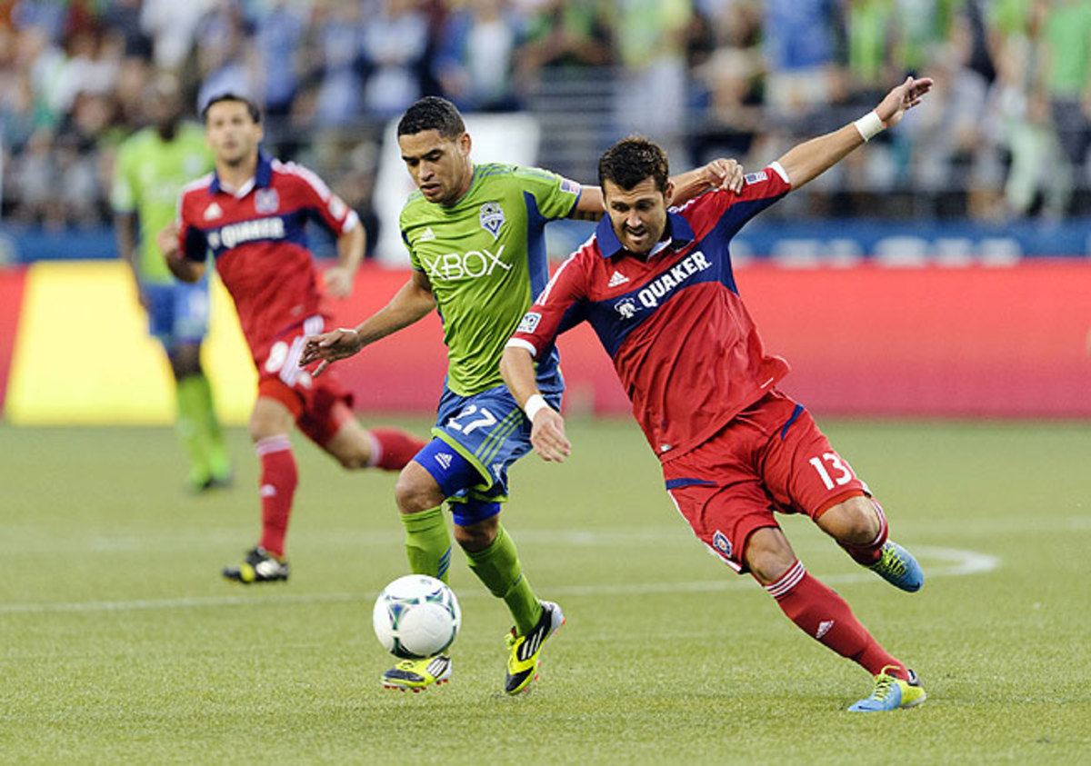 Lamar Neagle (left) was on the mark for the Sounders in their last-gasp victory over the Fire.