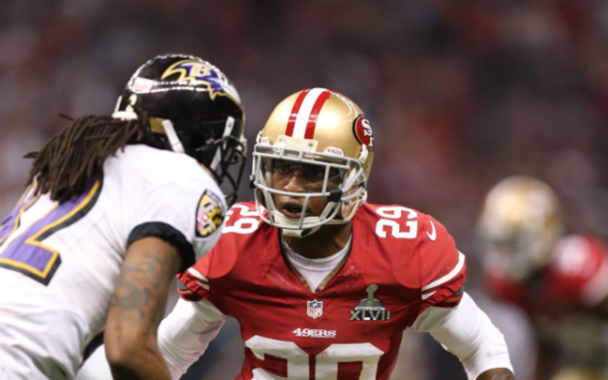 Chris Culliver is reportedly out for the season with a torn ACL. (Michael Zagaris/Getty Images)