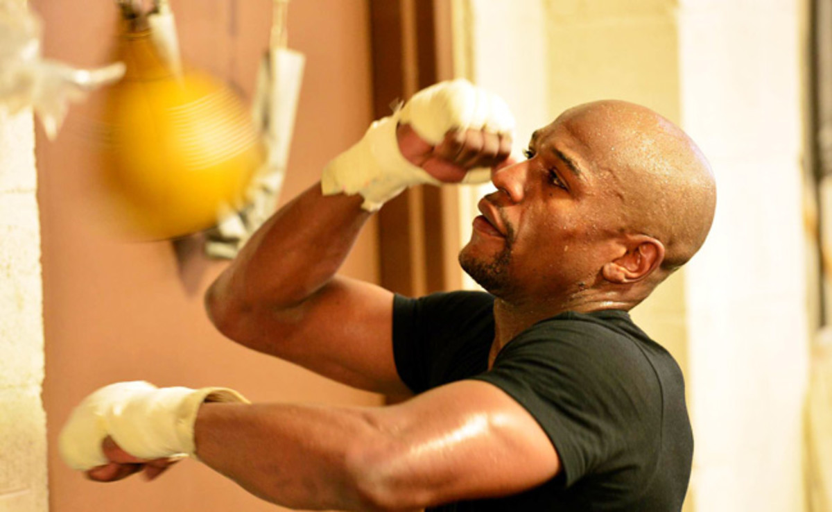 Floyd Mayweather's fight on Saturday will be his first since serving two months in jail.