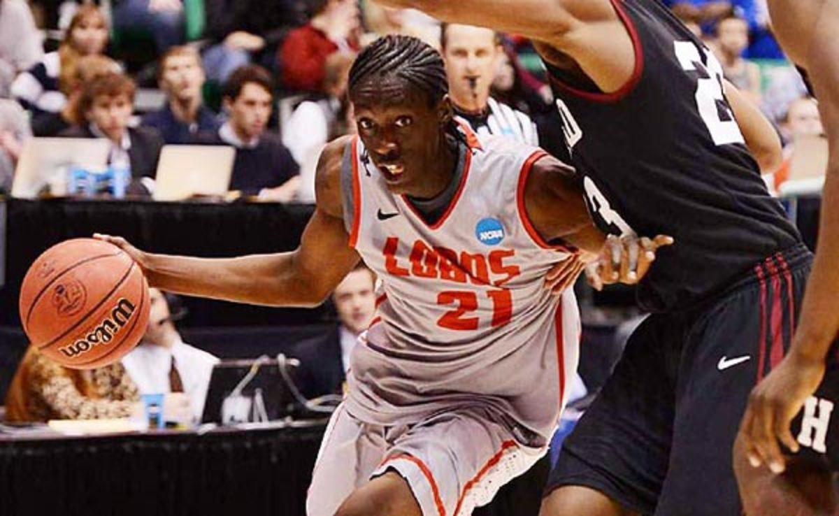 Tony Snell averaged 12.5 points and 2.6 rebounds at New Mexico last season. 