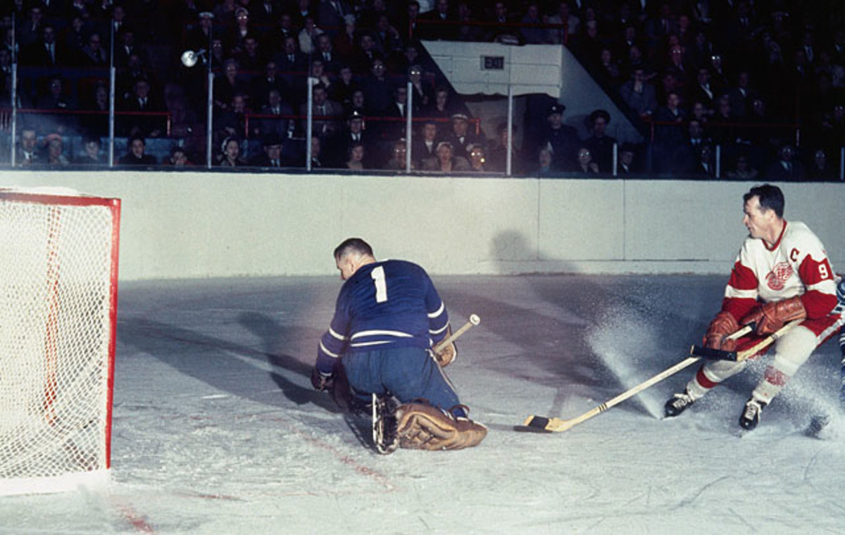 130927124834-1960s-gordie-howe-johnny-bower-single-image-cut.jpg