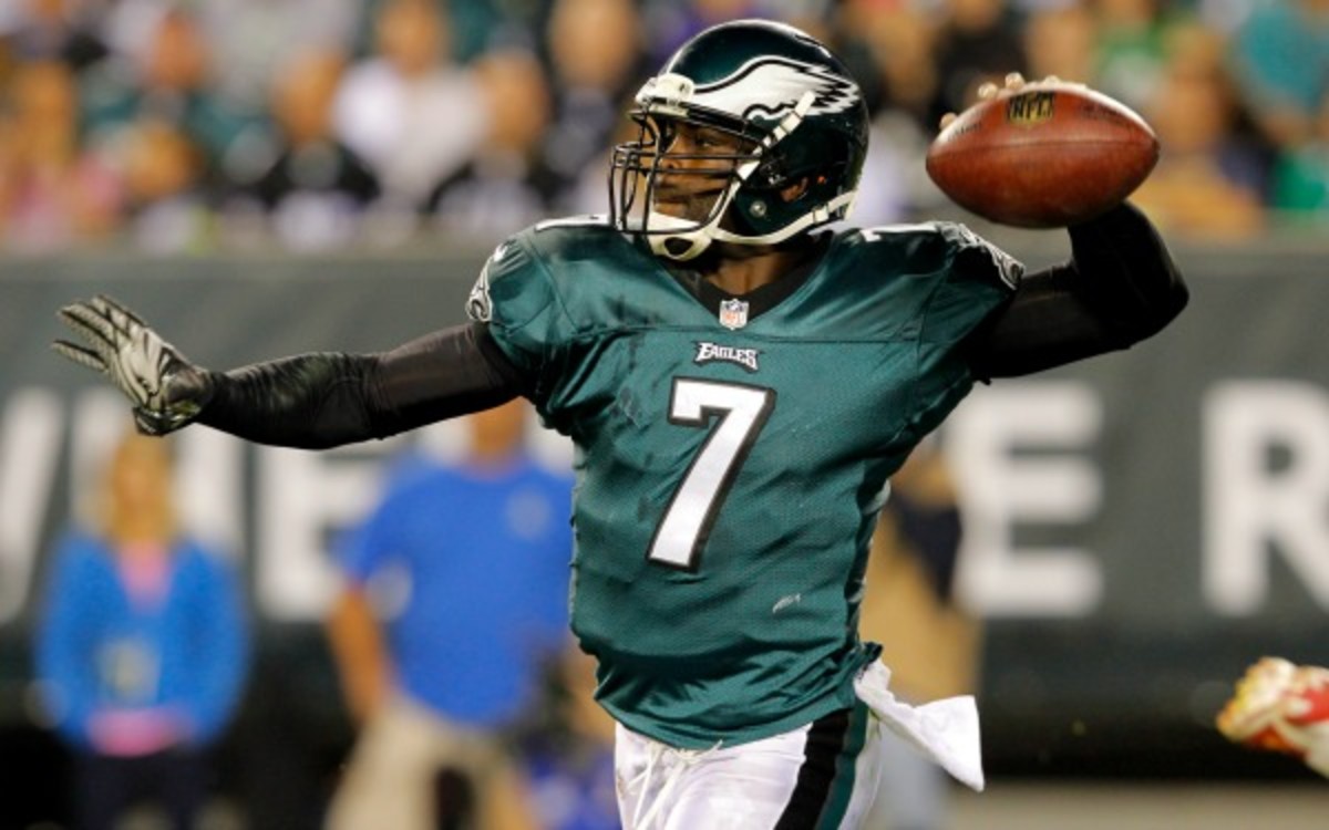 A supposed Michael Vick autograph session has been cancelled after the organizer received death threats on social media. (Hunter Martin/Getty Images)