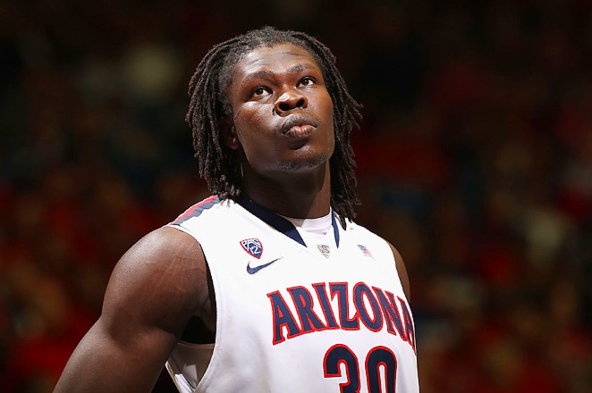 Chol's playing time in his two seasons with Arizona was limited, playing 8.5 minutes per game in 2012-13.