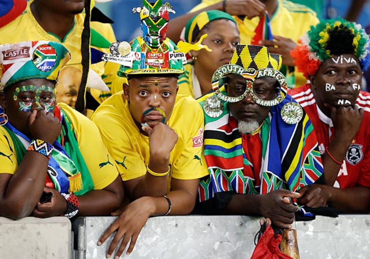130207173025-fans-soccer-southafrica-05109ed204ed4-0-single-image-cut.jpg