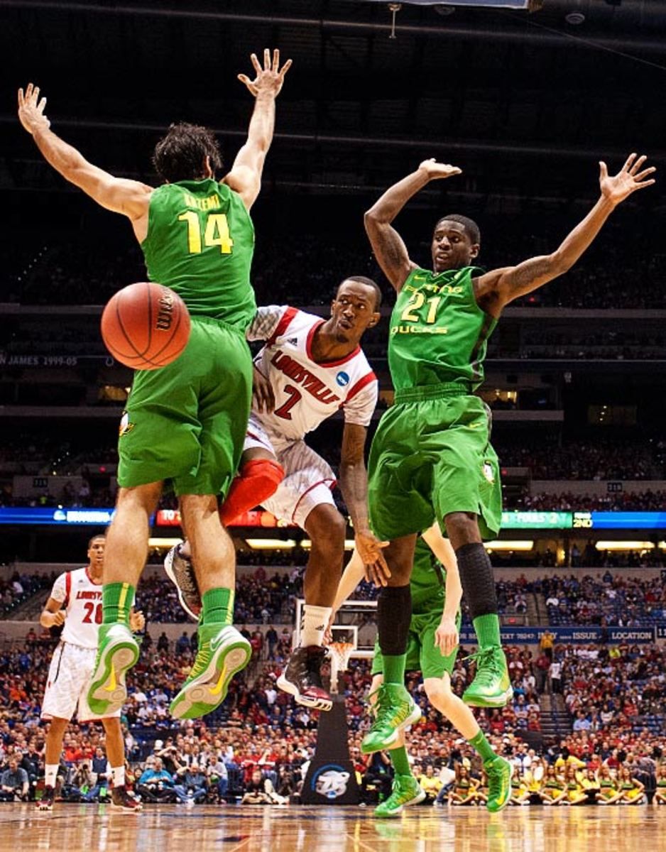 Louisville 77, Oregon 69