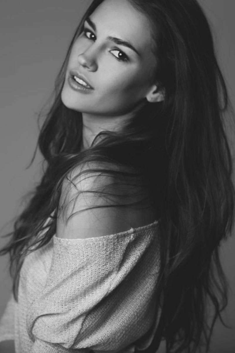 nicole-domecus-5.jpg