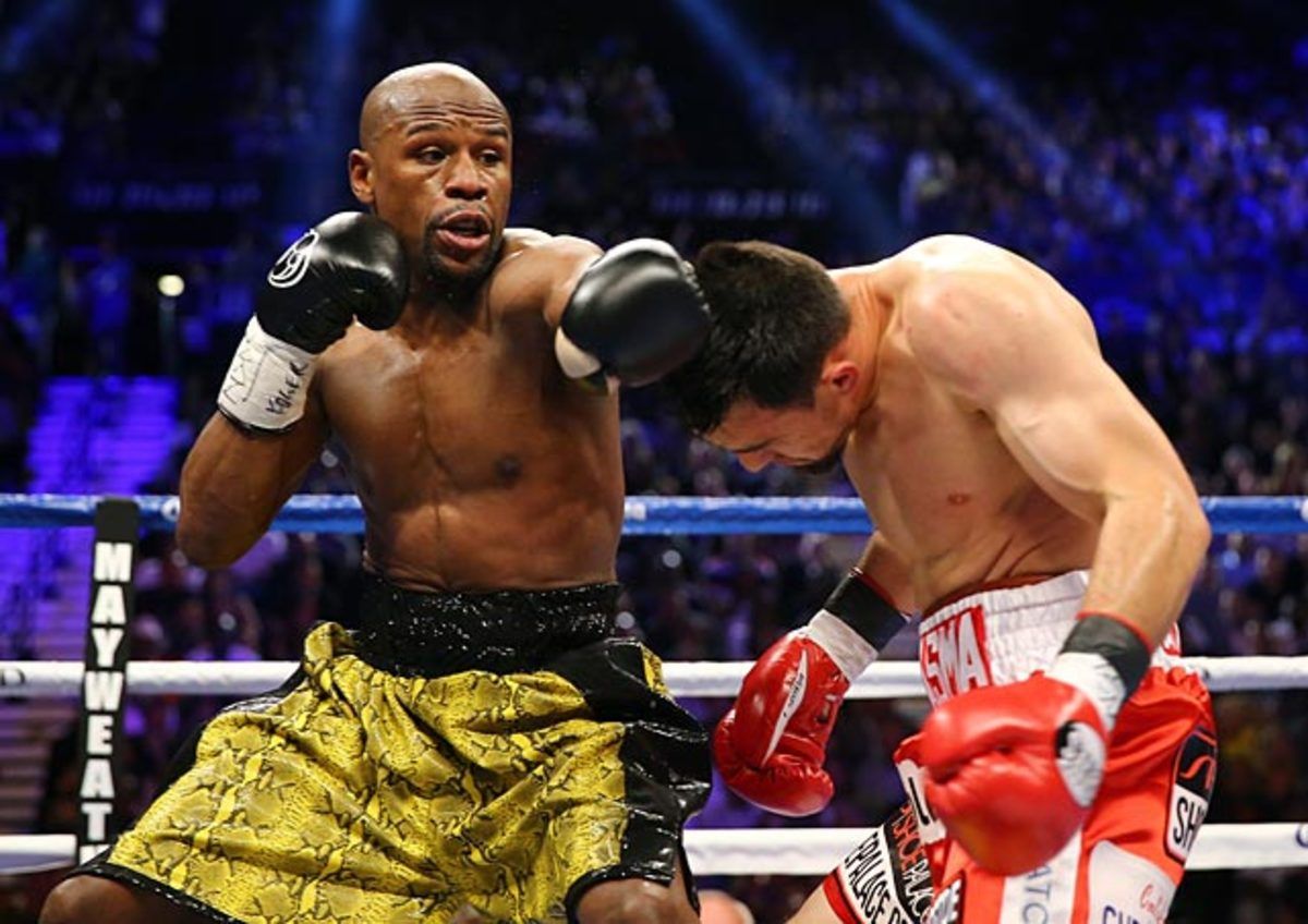 Mayweather defeats Guerrero