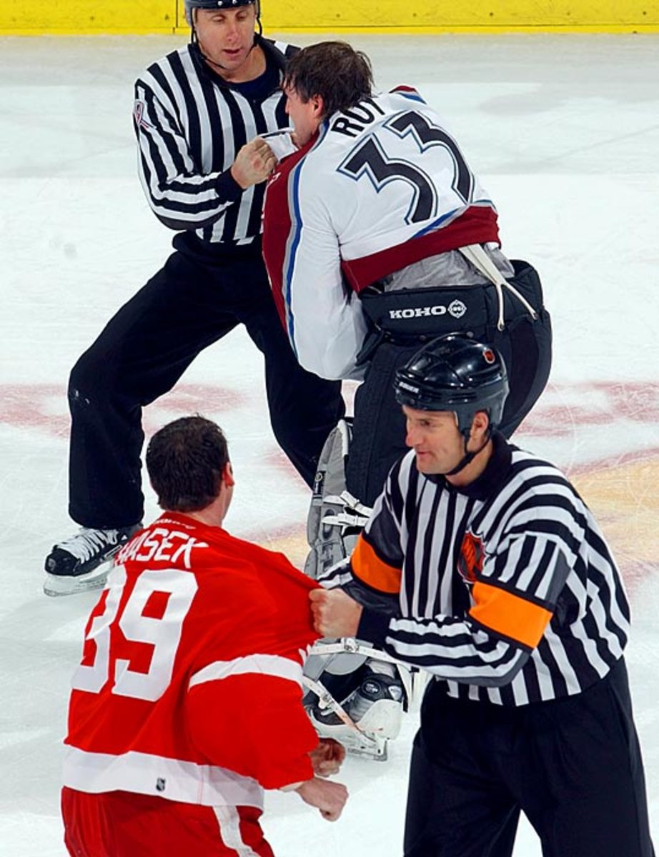 Patrick Roy vs. Dominik Hasek