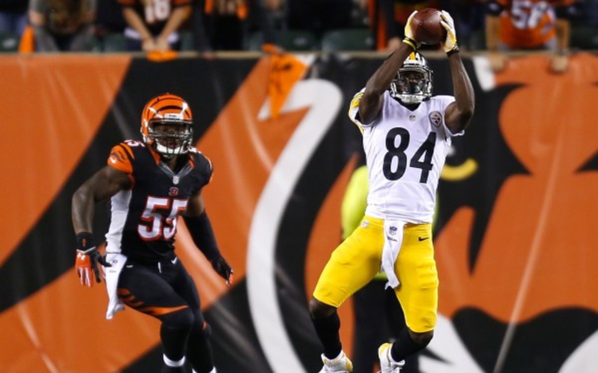 Antonio Brown is reportedly unhappy about the number of passes being thrown his way. (Kirk Irwin/Getty Images)