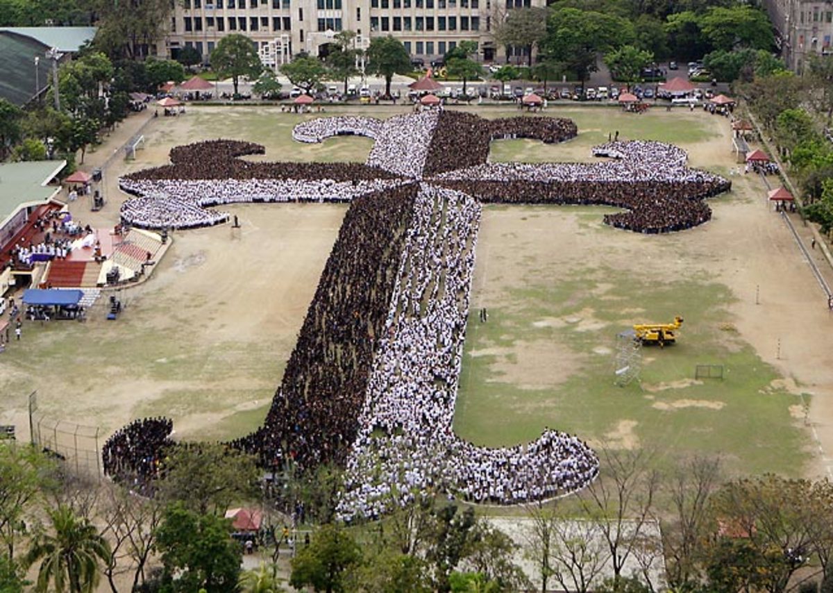 Largest human cross
