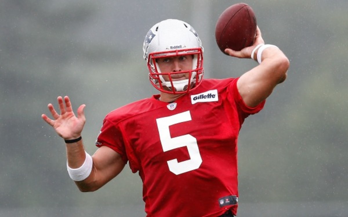 The Patriots signed Tim Tebow to a two-year contract with no guaranteed money. (Jim Rogash/Getty Images)