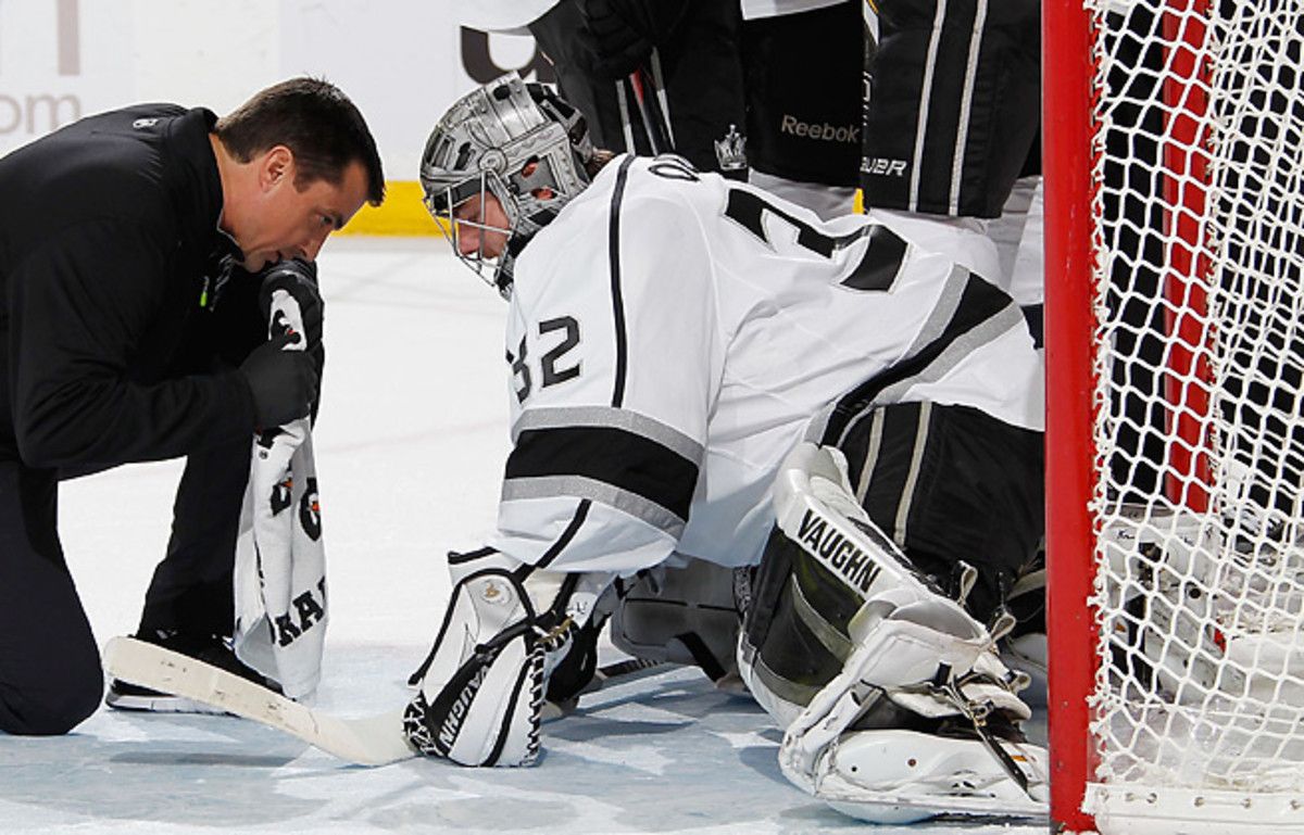 Jonathan Quick was 10-5 for the Kings before being sidelined by an undisclosed injury.