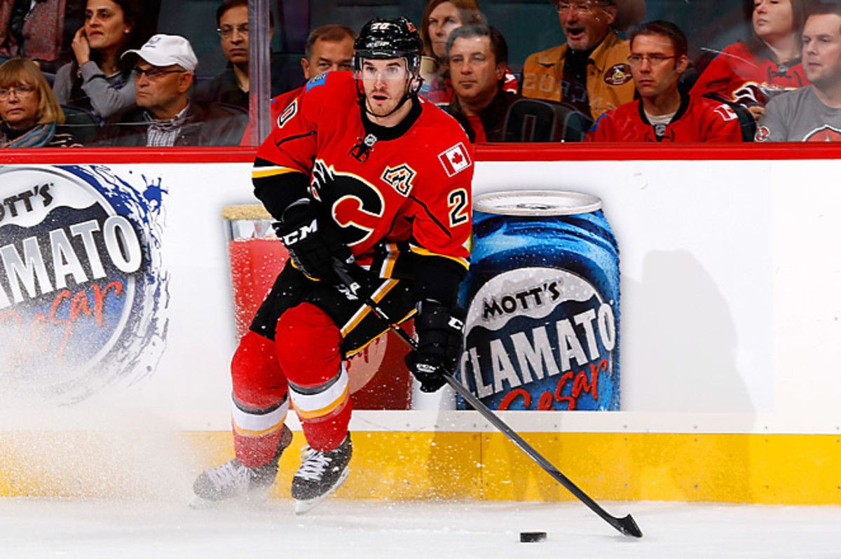 Curtis Glencross injured his medial collateral ligament Tuesday in a loss at Minnesota.