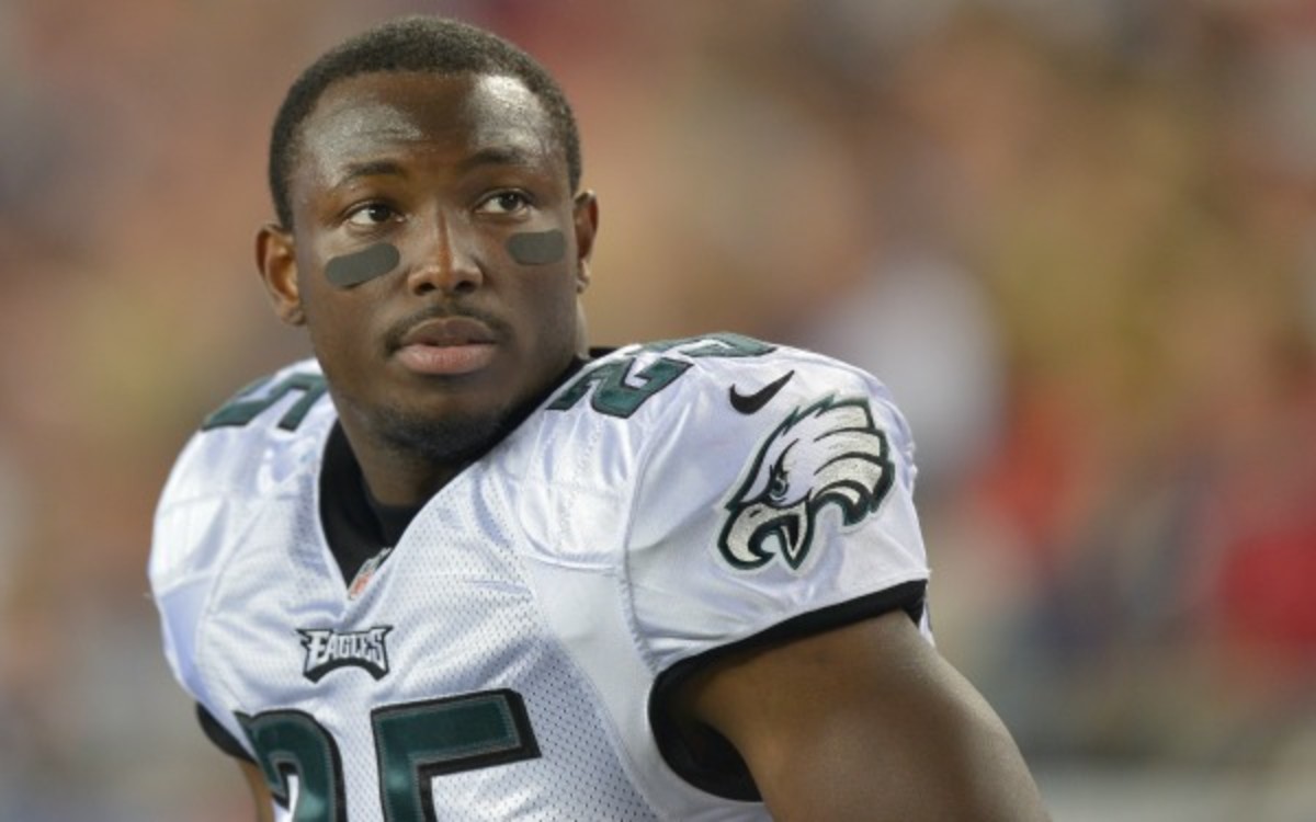 LeSean McCoy is the first Eagles player to publicly criticize teammate Riley Cooper. (Drew Hallowell/Getty Images)