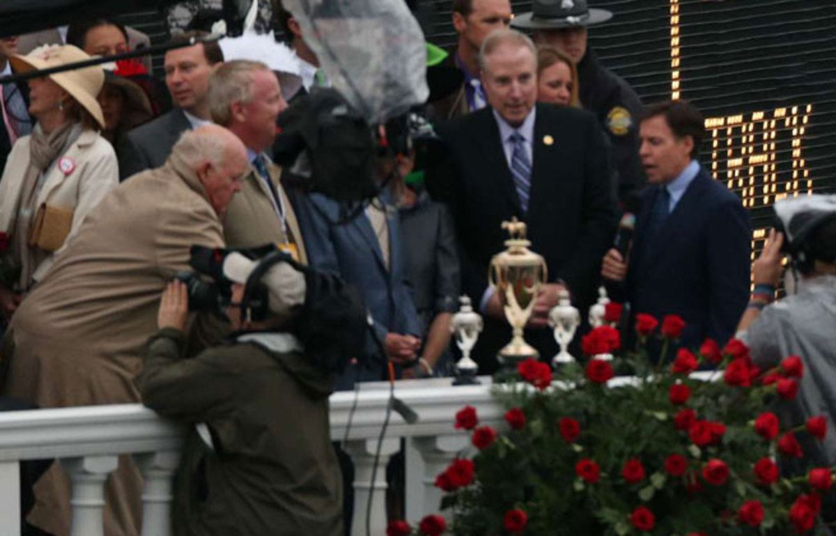 Bob Costas (right) anchored NBC's coverage of the 139th Kentucky Derby on Saturday.