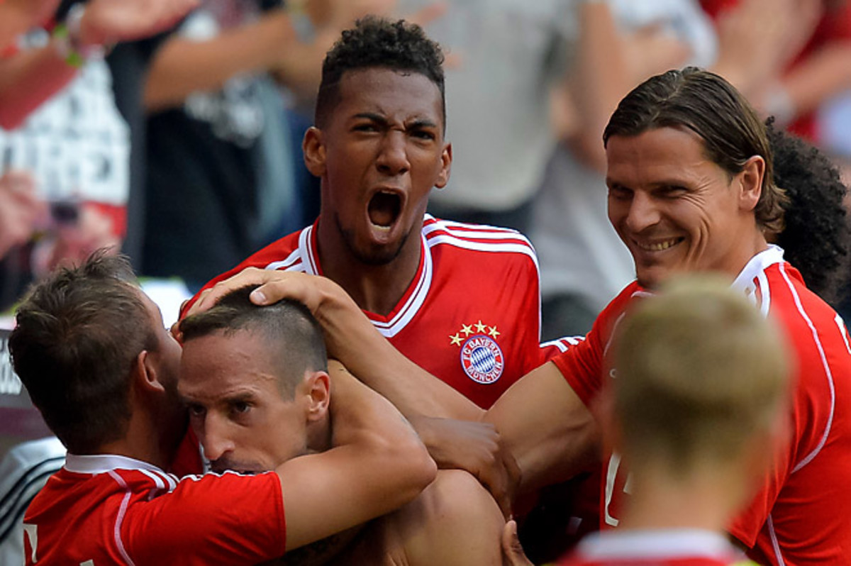 Defending champions Bayern Munich have now gone a club-record 28 league games without a loss. 