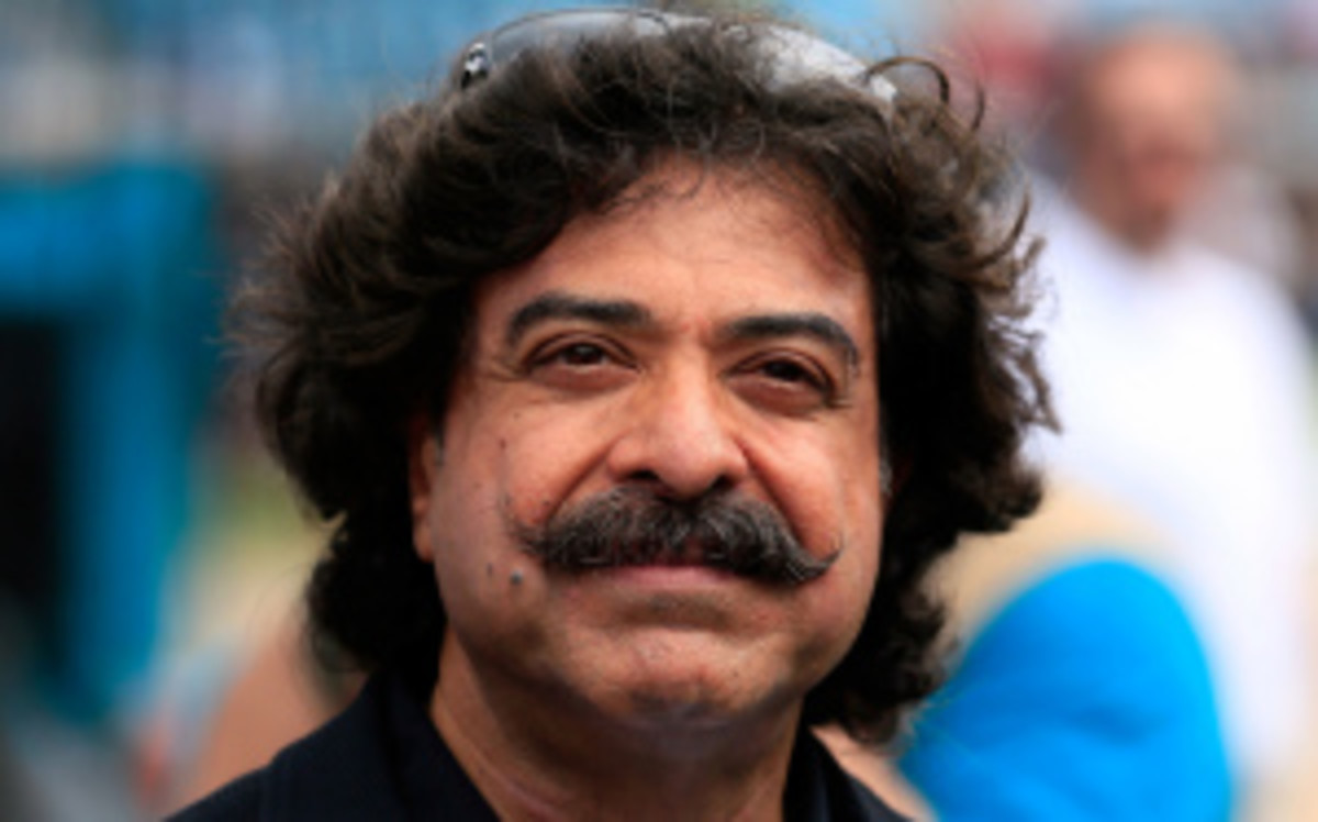 Jags owner Shahid "Shad" Khan is reportedly closing in on a deal to purchase Fulham F.C. (Sam Greenwood/Getty Images)