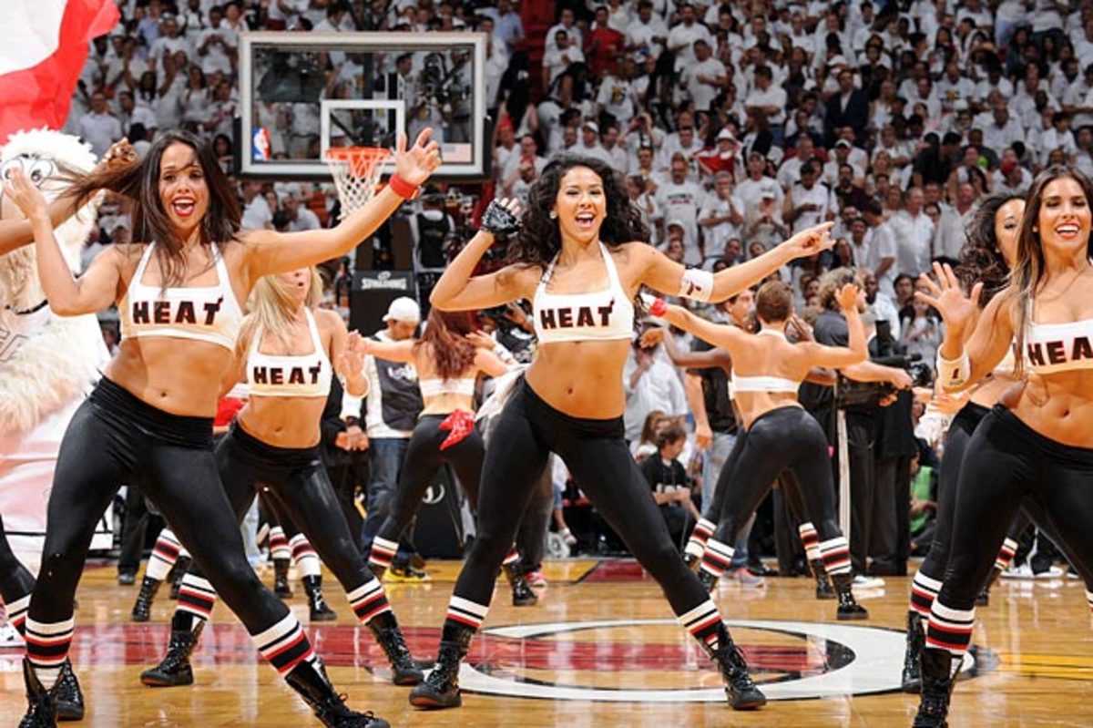130621181426-miami-heat-dancers-170828979-single-image-cut.jpg