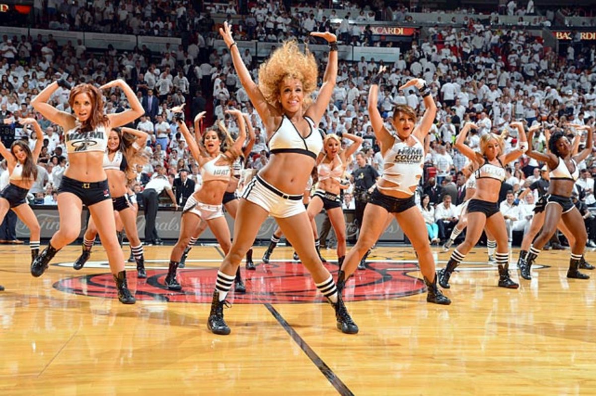 130621181432-miami-heat-dancers-170962443-single-image-cut.jpg