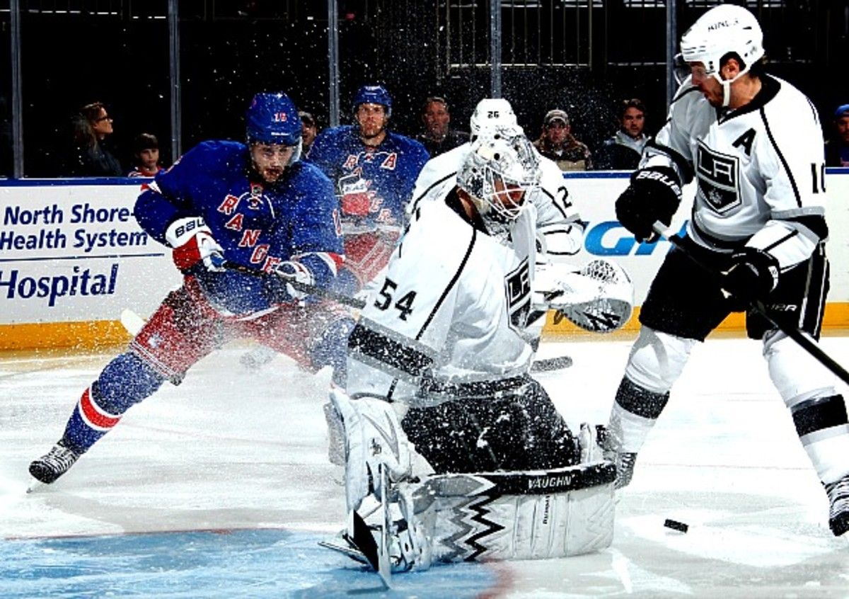 Ben Scrivens of the Los Angeles Kings