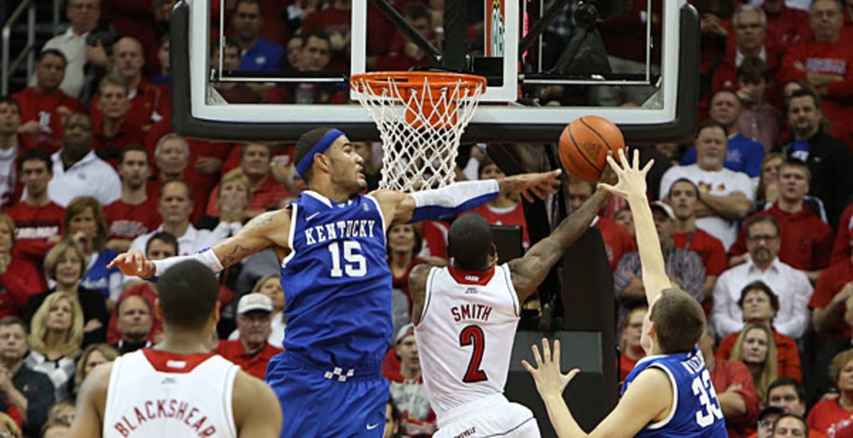Willie Cauley-Stein and Kentucky will battle Russ Smith and Louisville in a meeting of the last two national champions on Dec. 28. (Icon SMI)