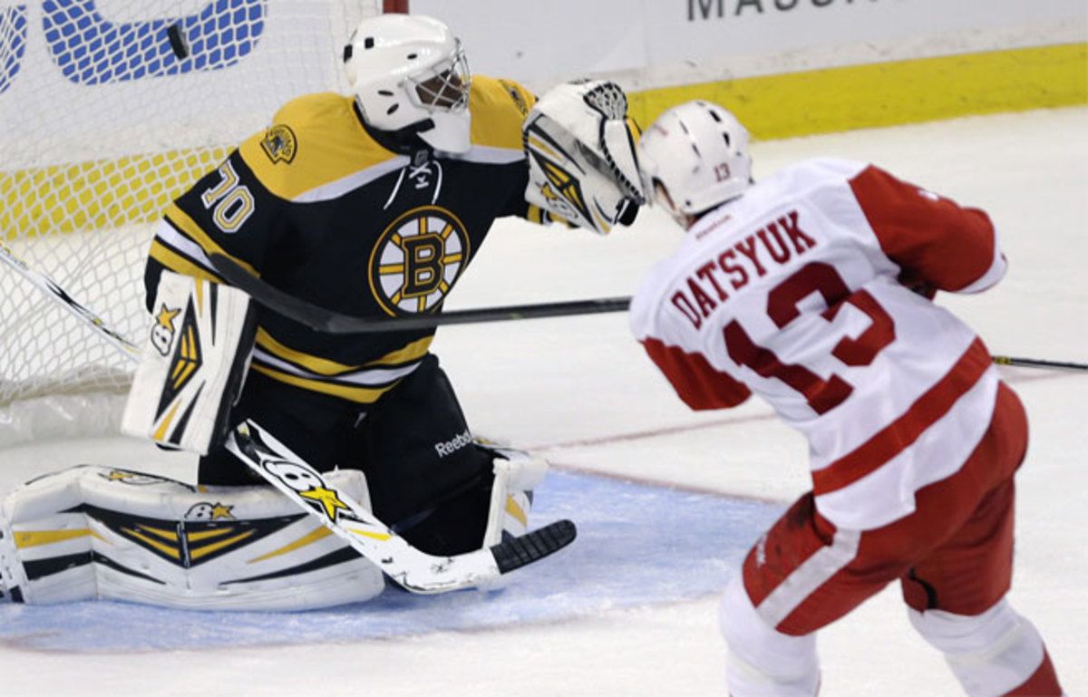 Pavel Datsyuk was in midseason form during Detroit's 8-2 beatdown of the Bruins.