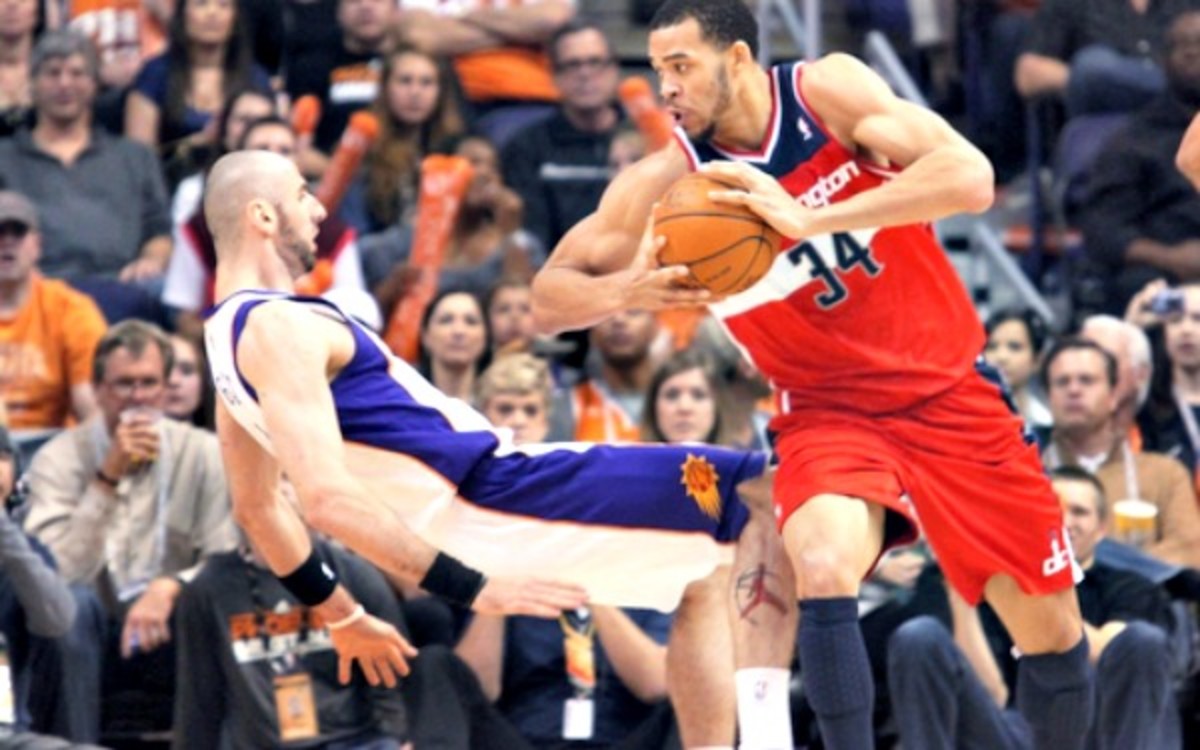 The NBPA may seek arbitration for the flopping rule. (Paul Connors/Associated Press)