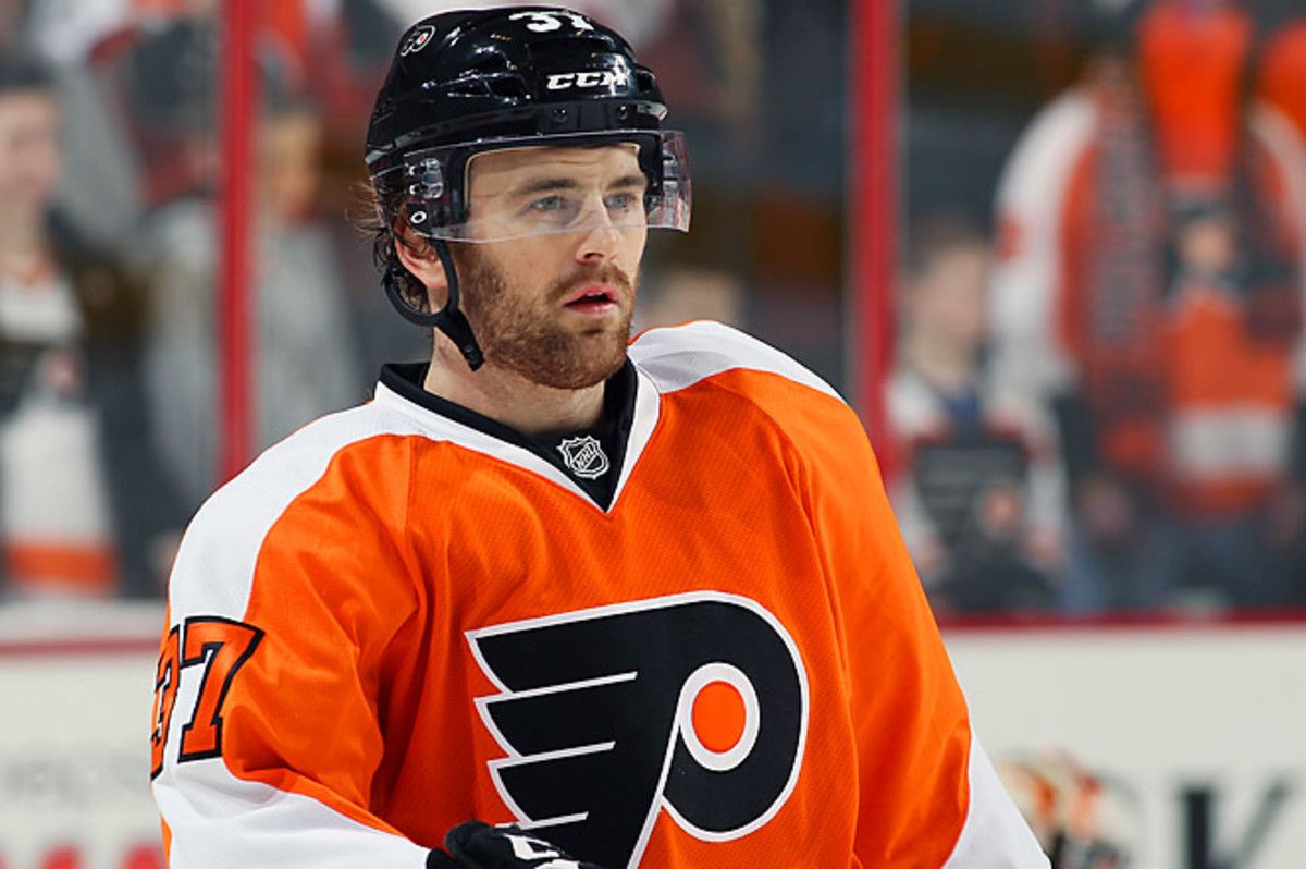 Forward Harry Zolnierczyk had three goals and seven points for the Flyers this season.