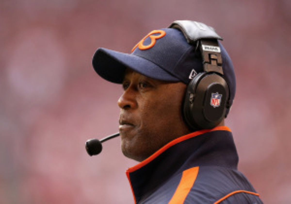 Lovie Smith will interview with the Eagles on Thursday. (Christian Petersen/Getty Images)