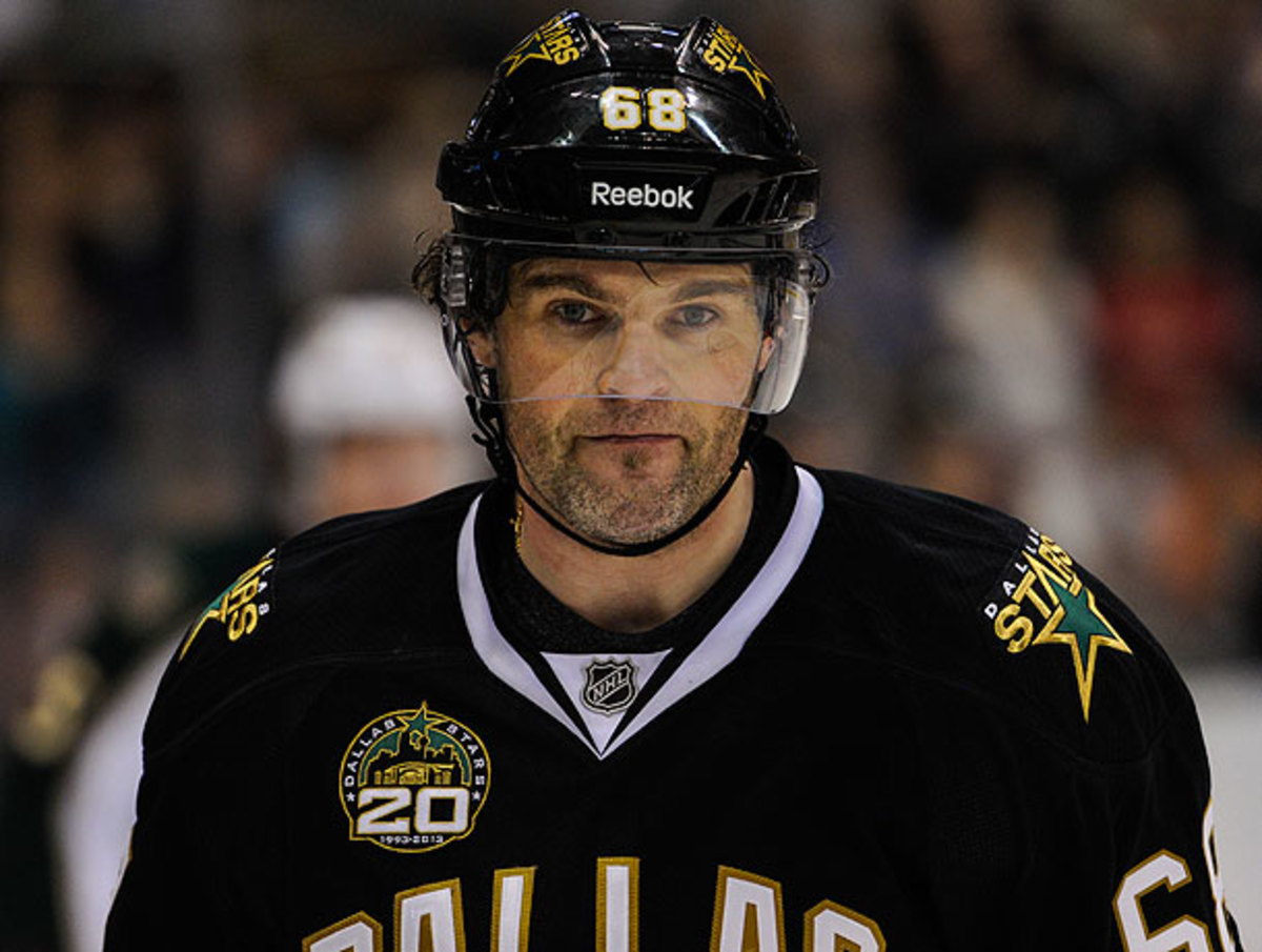 Stars trade veteran forward Jagr to Bruins