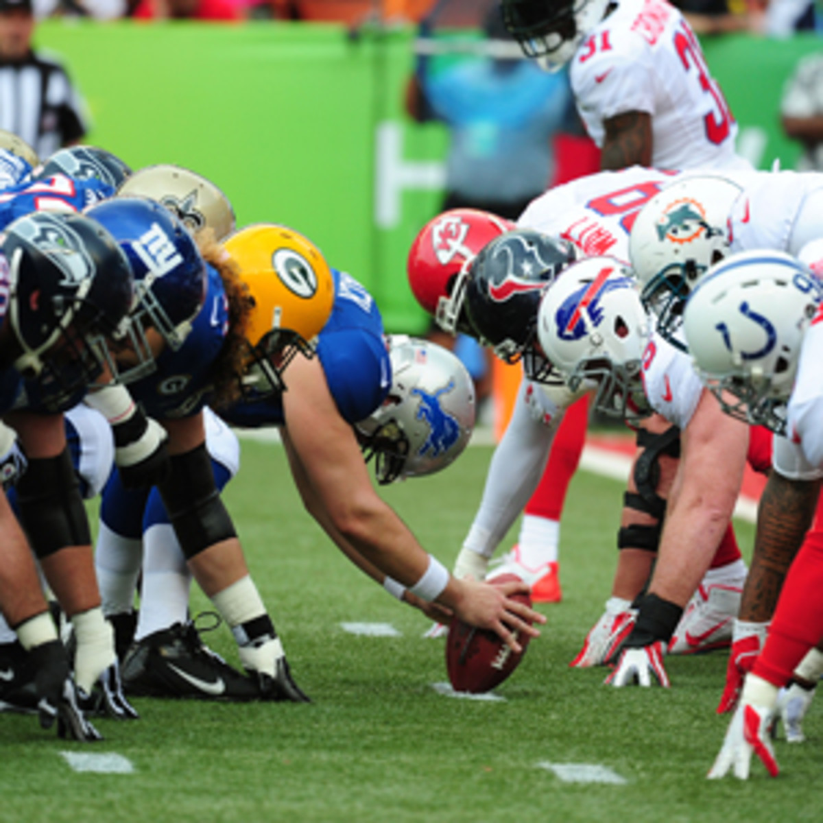 The 2014 Pro Bowl could shift to a "draft" format. (Scott Cunningham/Getty Images)