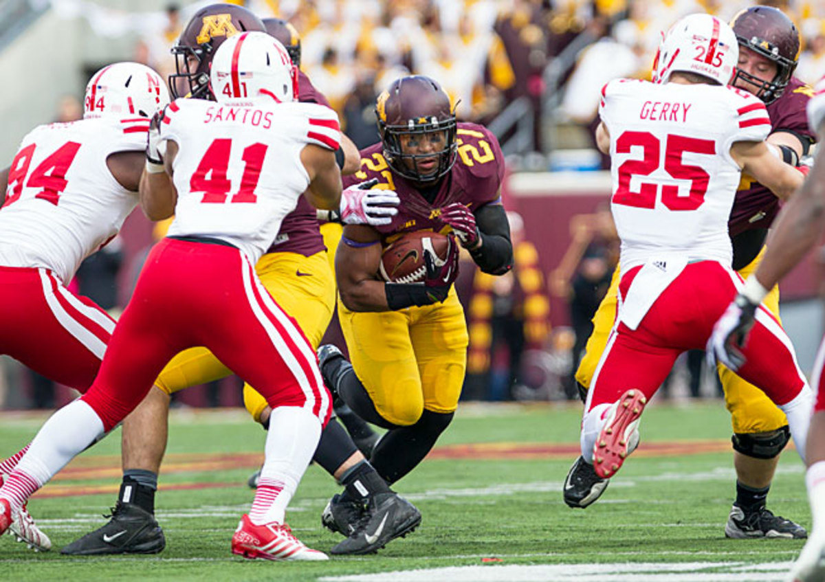 David Cobb (27) rushed for 138 yards to help Minnesota defeat Nebraska for the first time since 1960.