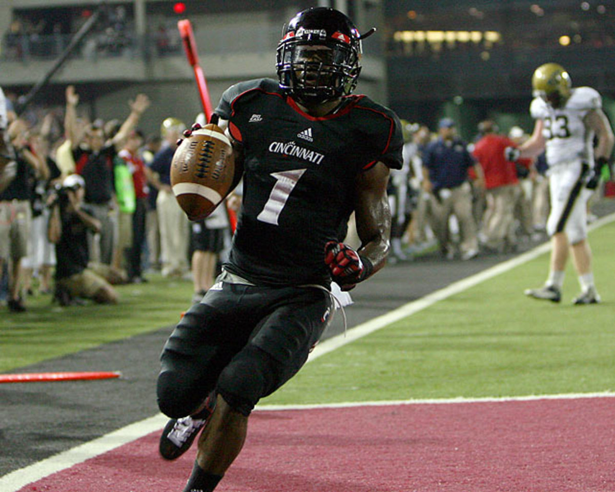 R - Ralph David Abernathy IV