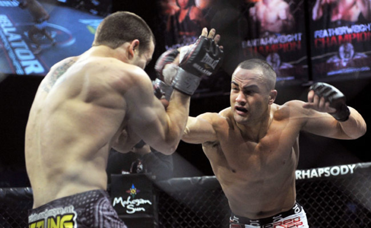 Eddie Alvarez (right) is currently in a legal battle with Bellator.