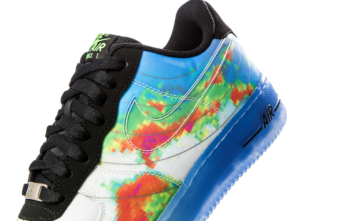 Vacunar Encarnar conservador Doppler Dandy: Nike to Release Kevin Durant-Inspired "Weatherman" Line of  Shoes - Sports Illustrated